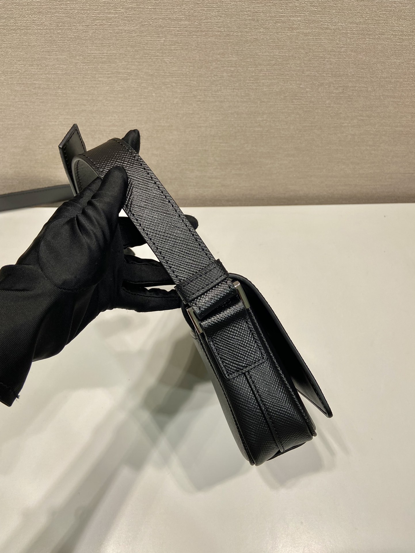 Pra*a 2vd065 shoulder bag-19*13*5cm