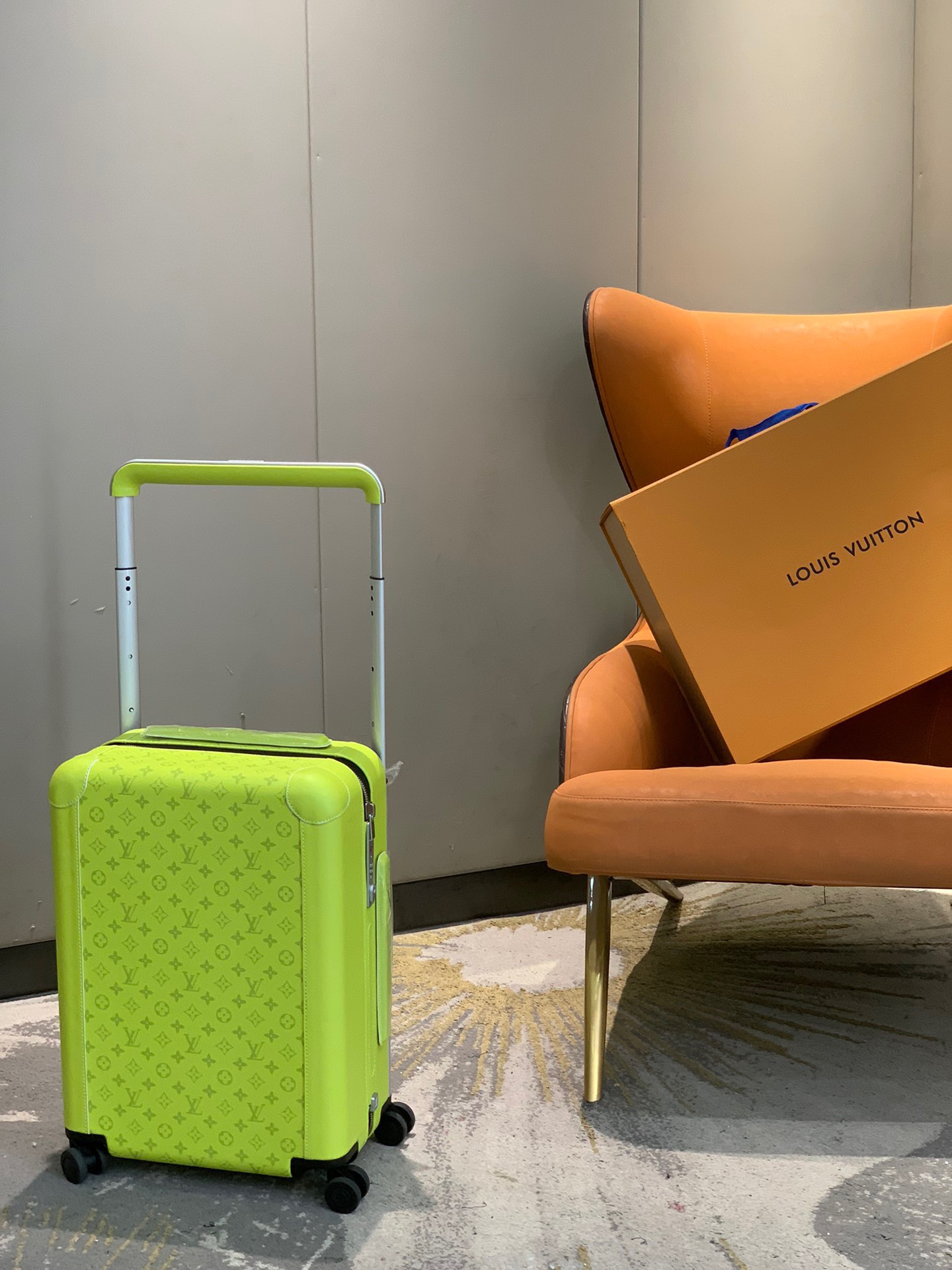 l0*is V*t0n horizon 55-38*55*21cm