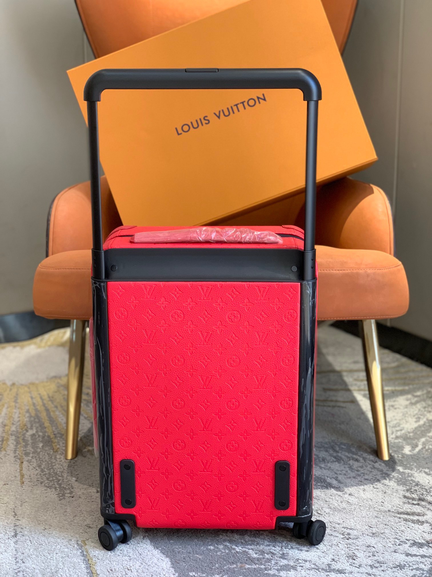 l0*is V*t0n horizon 55-38*55*21cm