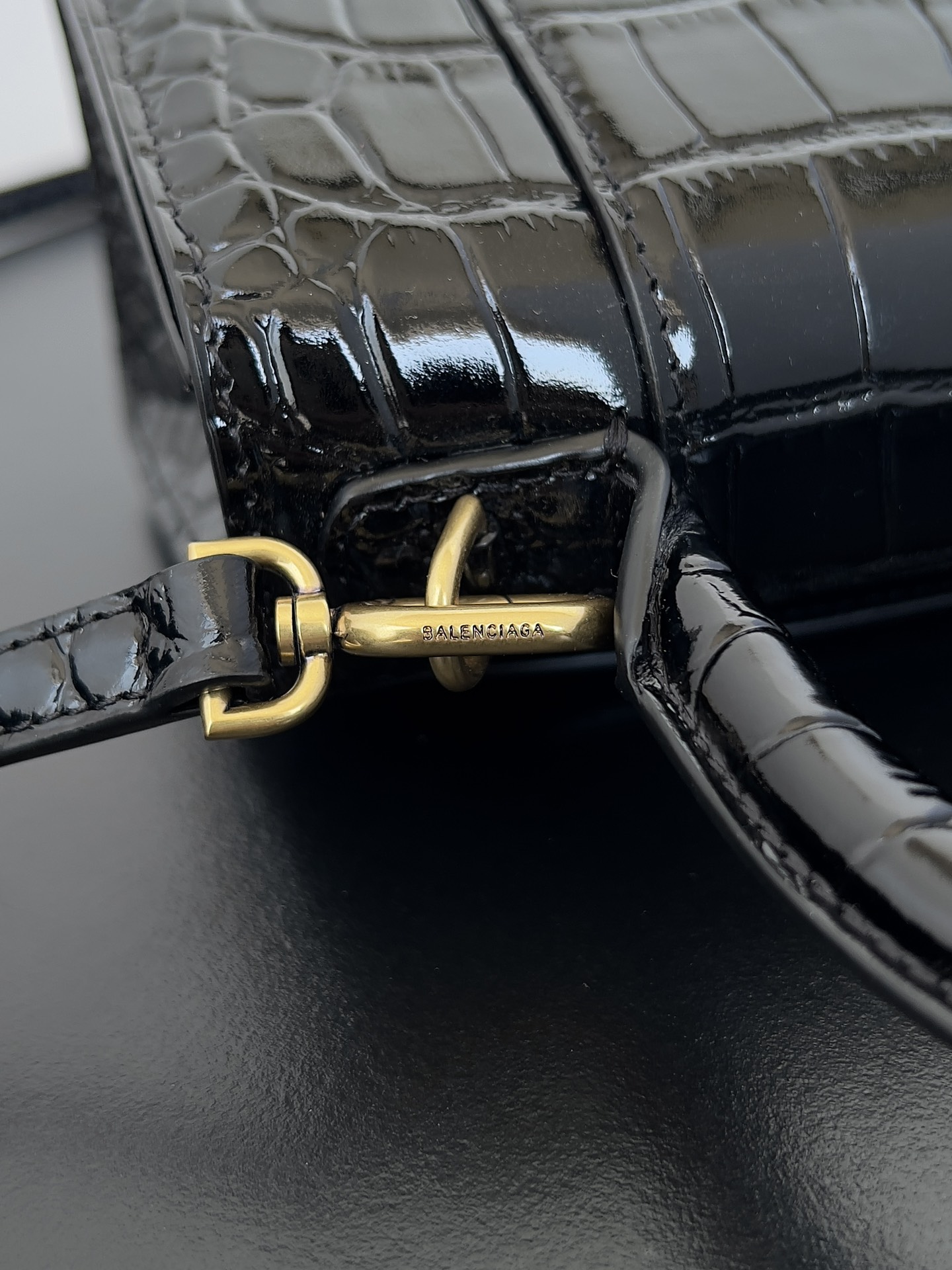 Ba*len*cia*ga xs hourglass bag-13*8*19cm