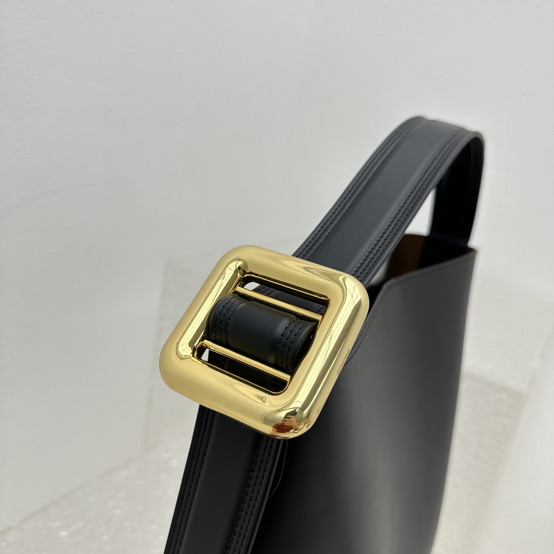 Ja*qvemvs bucket bag-30*33*14cm