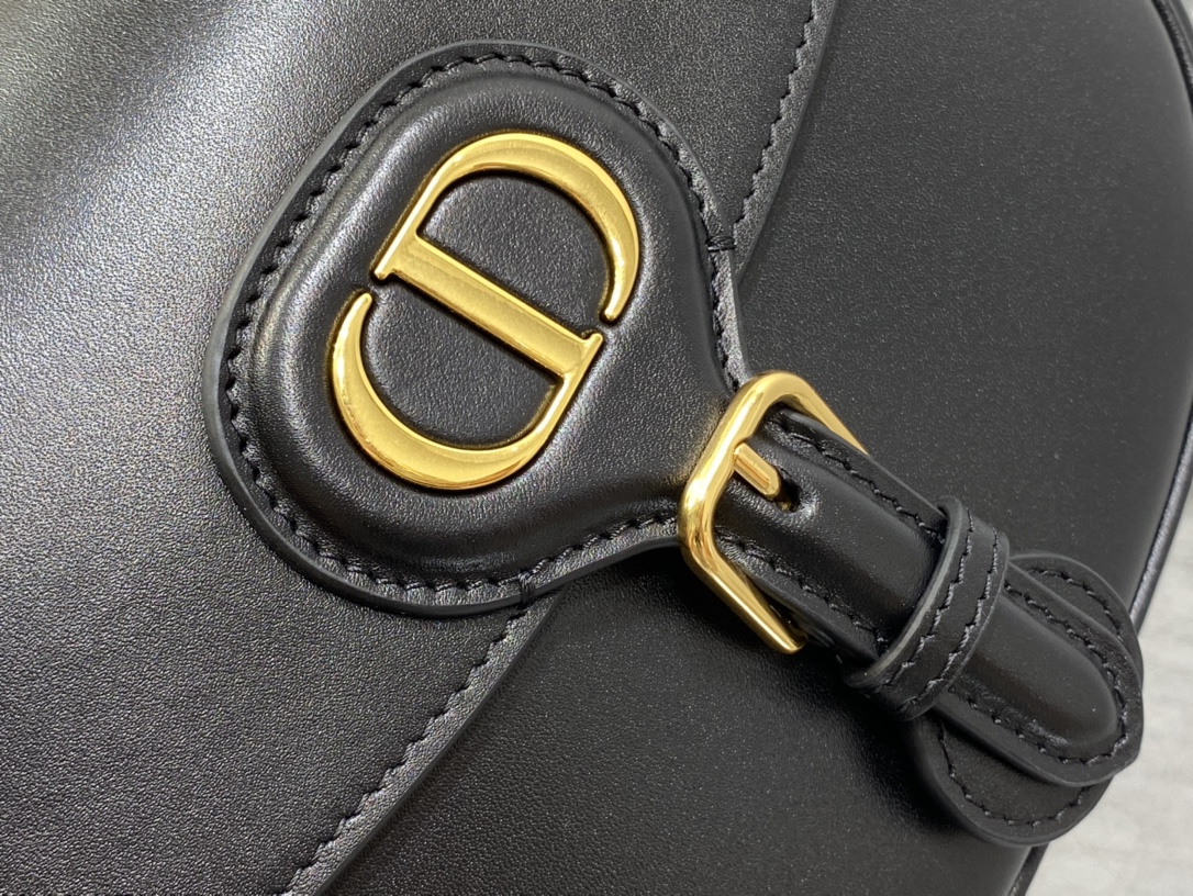 Di0r 30 Bobby Bag-22*17*6CM