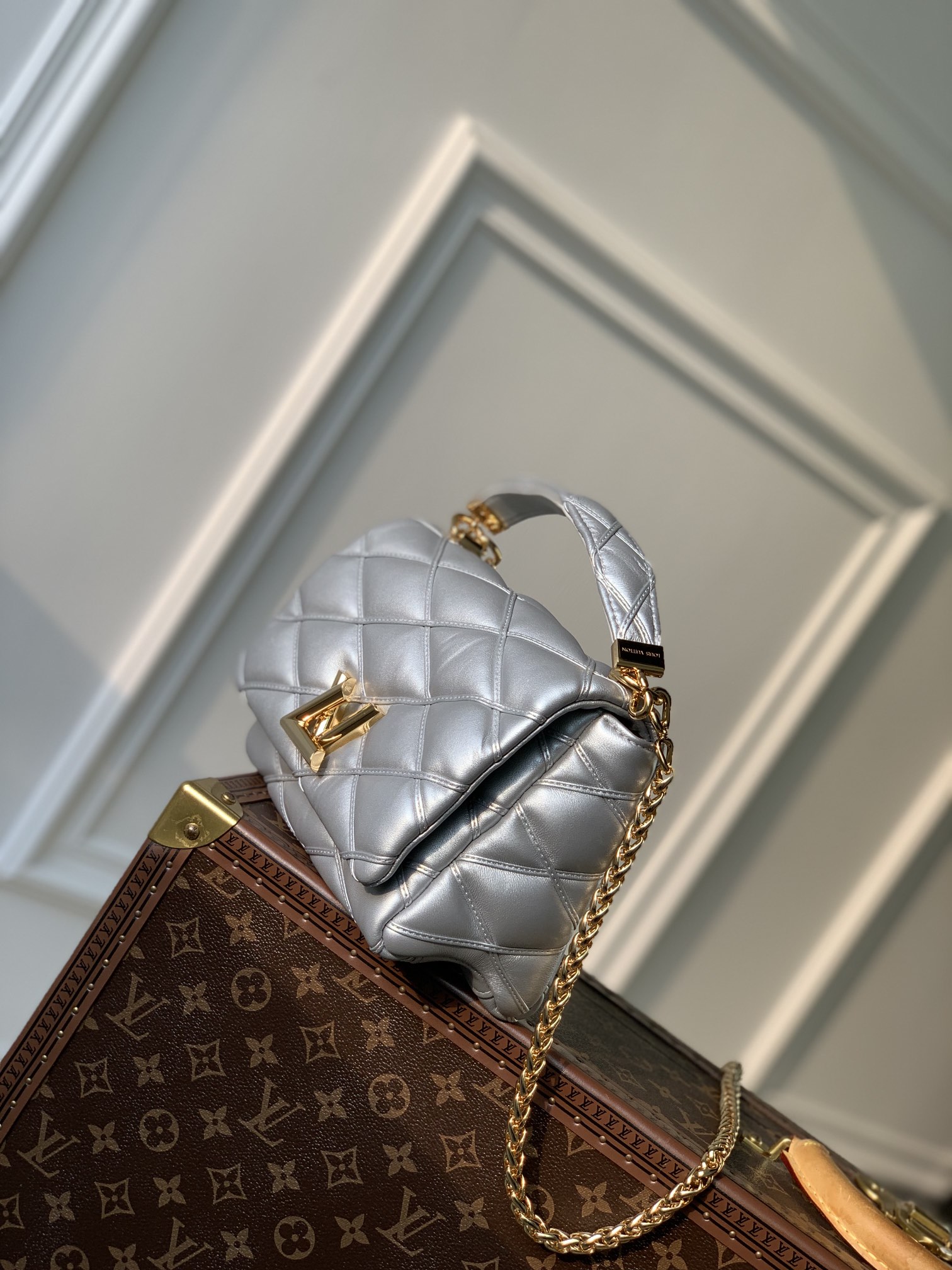 l0*is V*t0n go-14 bag-m22891-23.0 x 16.0 x 10cm