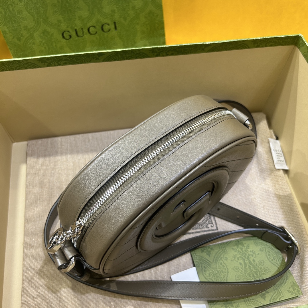 G*u*i blondie shoulder bag-15*20*8cm