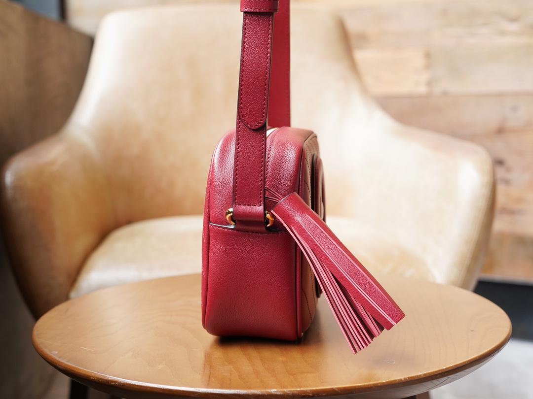 G*u*i blondie shoulder bag-21*15.5*5cm