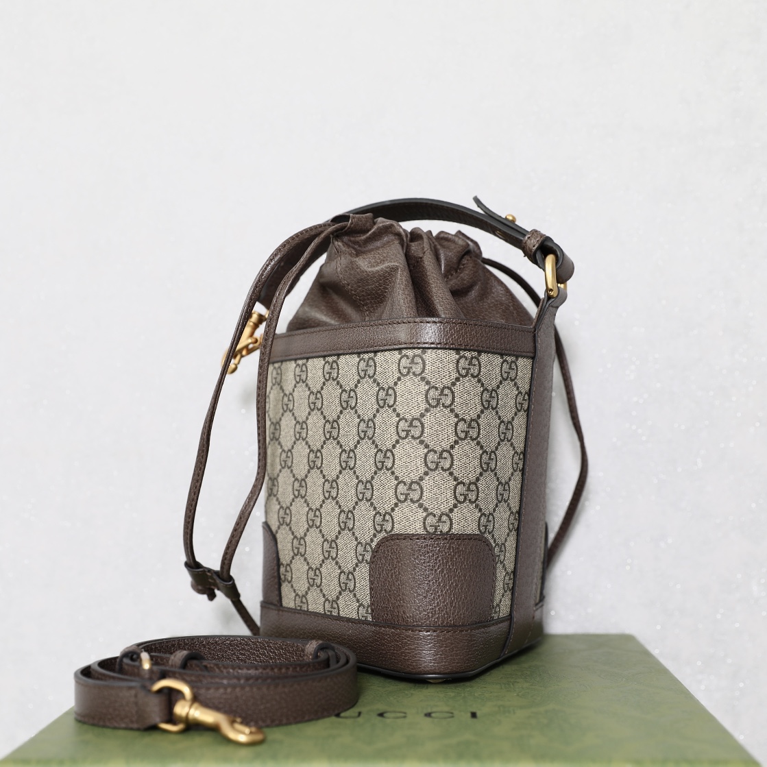 G*u*i ophidia bucket-18 x 16 x 5cm