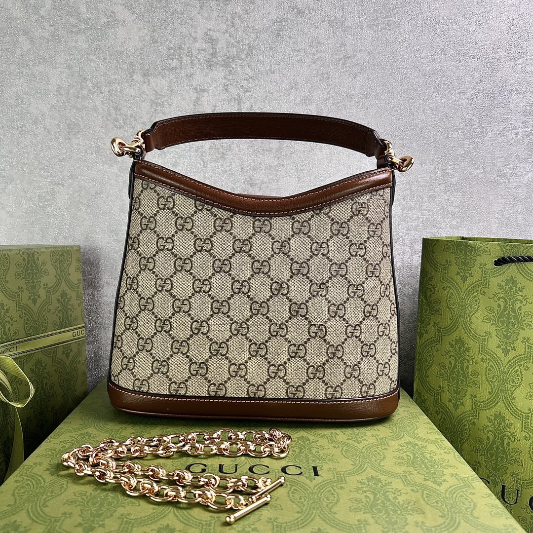 g*u*i retro gg S*p*e bucket-24.5*20*8cm