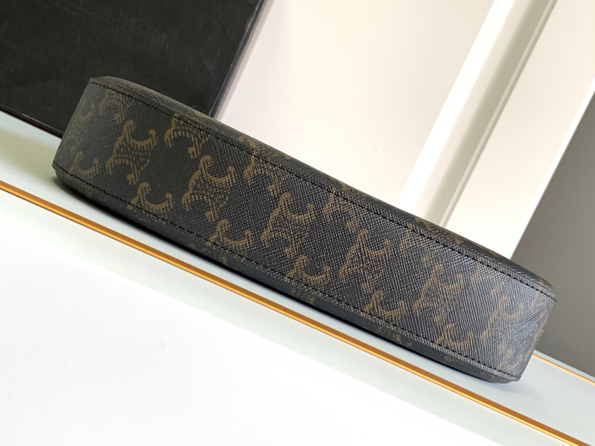 Ce**e tilly hobo bag-22 x 13.5 x 4cm