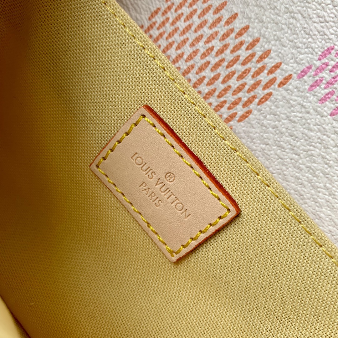 l0*is V*t0n pochette metis east west handbags- 21.5 x 13.5 x 6cm