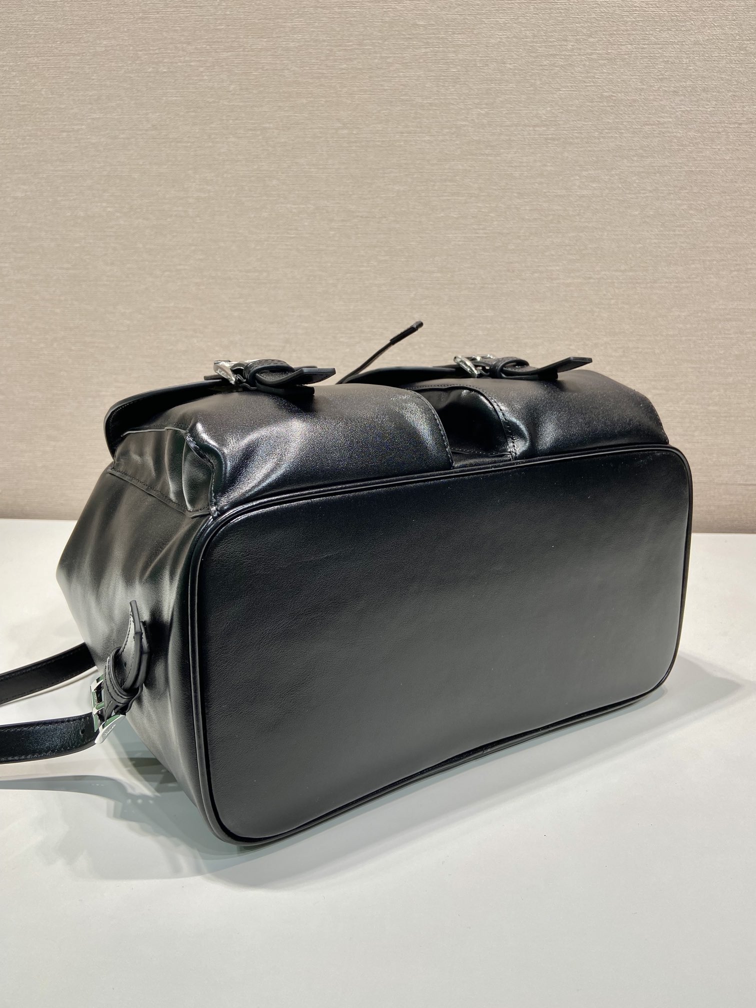 Pra*a 1bz811b backpack-30*32*15cm