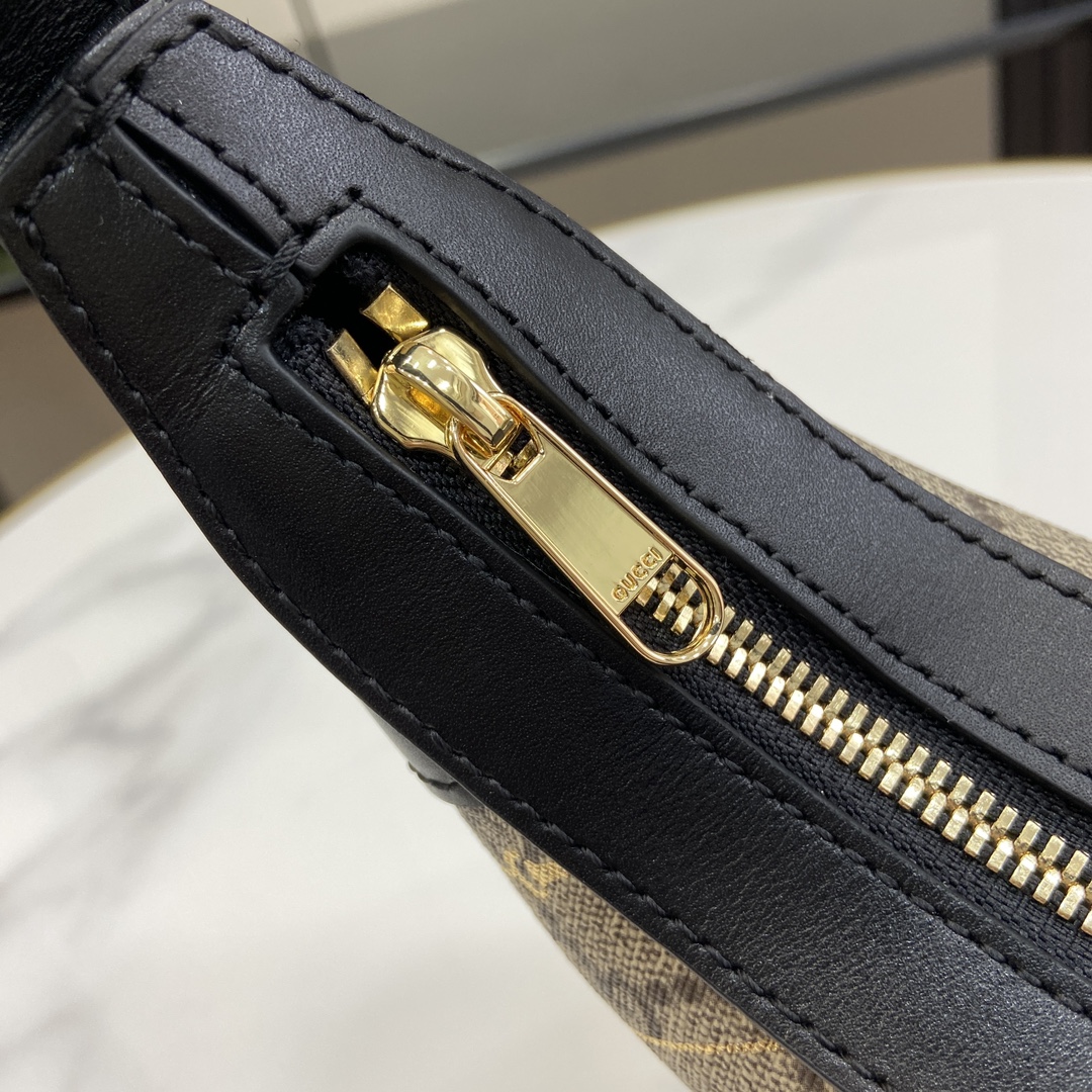 g*u*i gg S*p*e mini bag-15*20*15cm