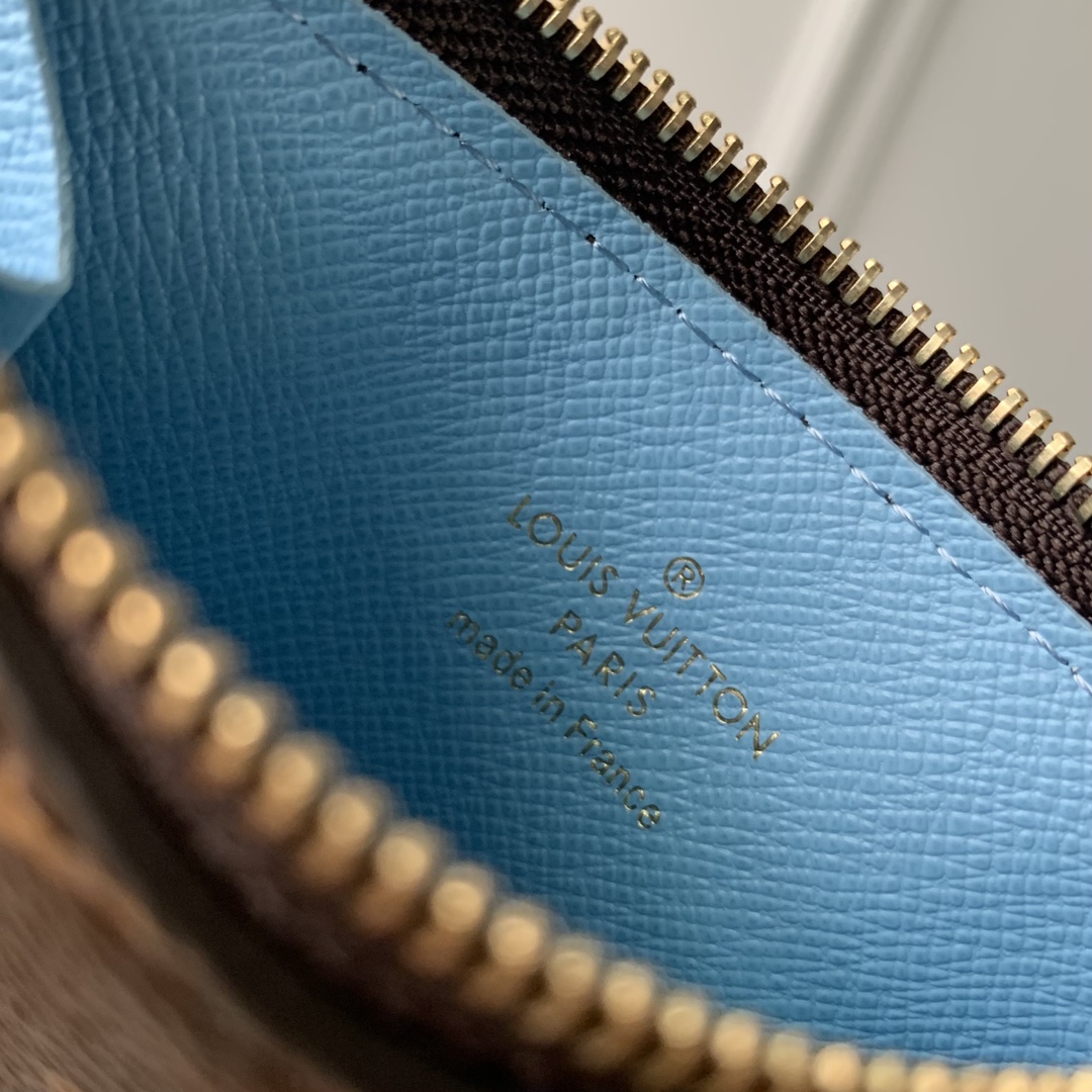 l0*is V*t0n wallet-m83602-12 x 8 x 0.8cm