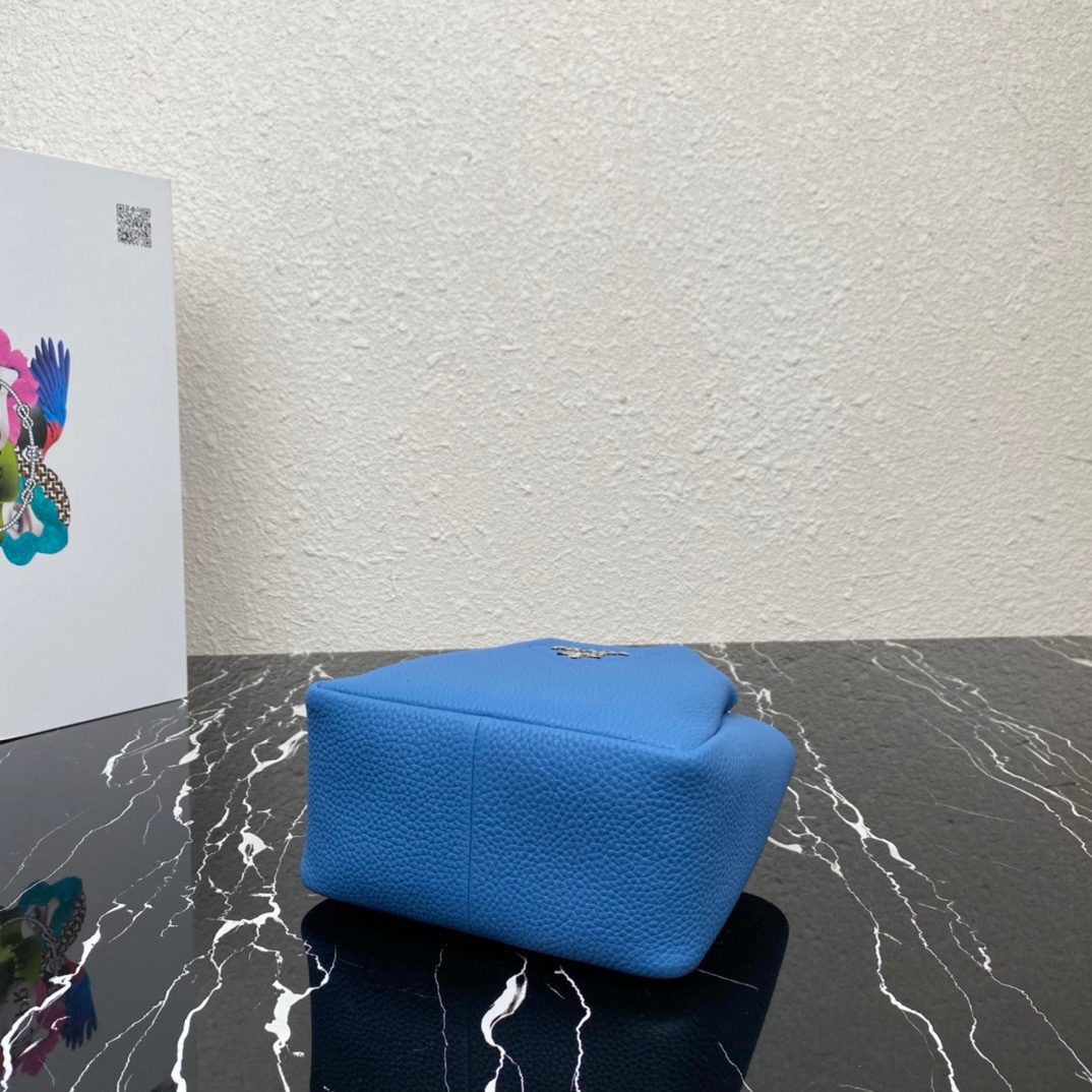 Pra*a bucket 1ba349 bag-18X15.5X10cm