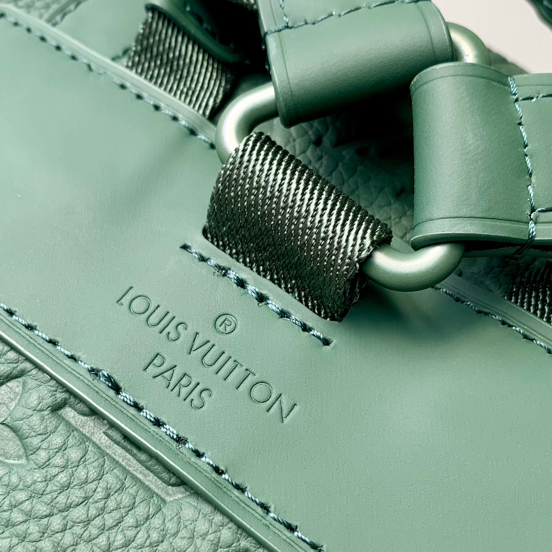 l0*is V*t0n christopher backpack m24428-38 x 44 x 12.5cm