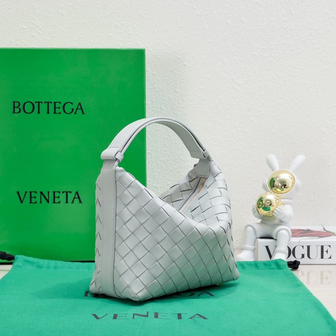 bo*te*ga Ve*ne*ta bv wallace-22*13*9cm