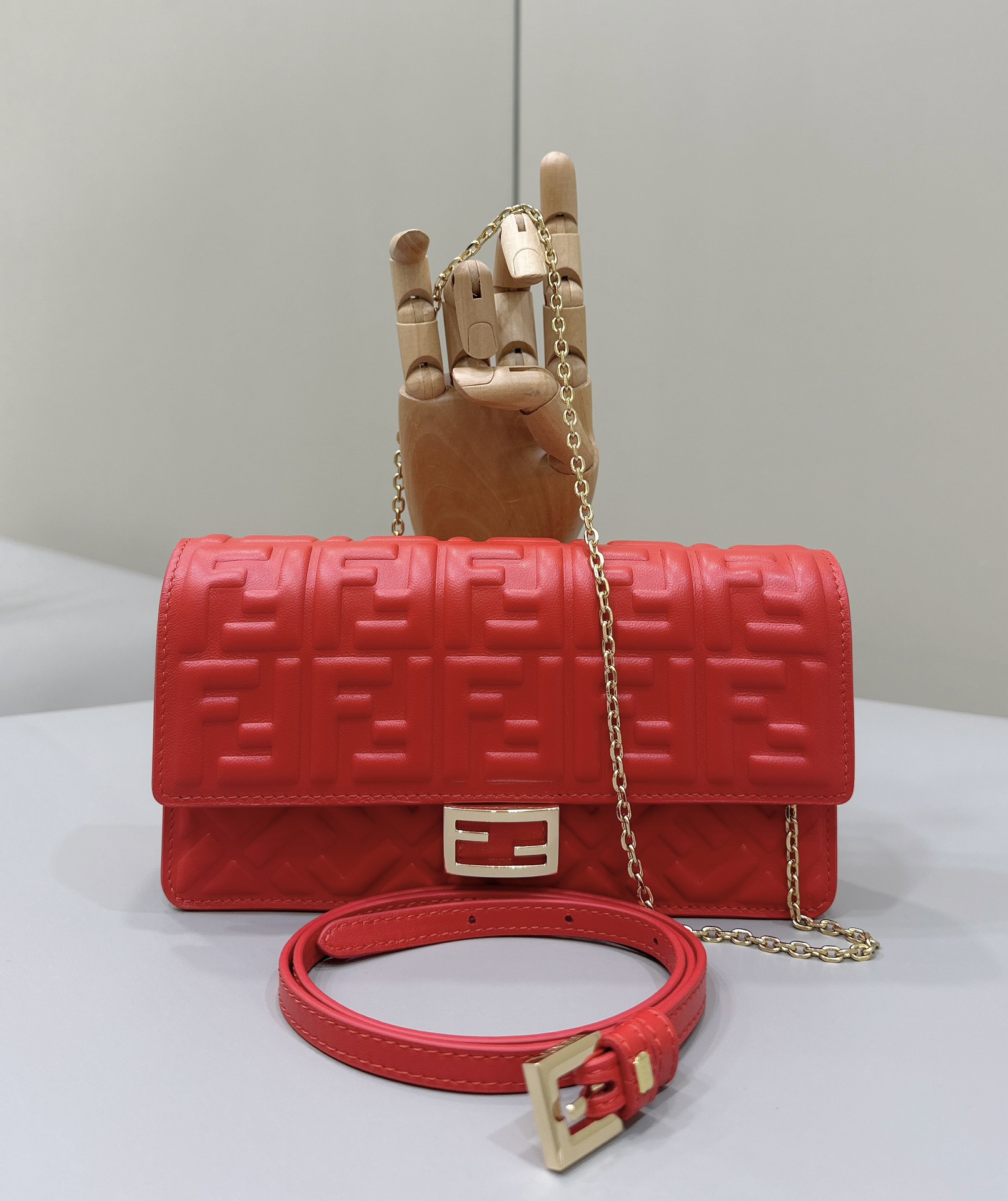 F**di baguette bag-21/5/11.5cm