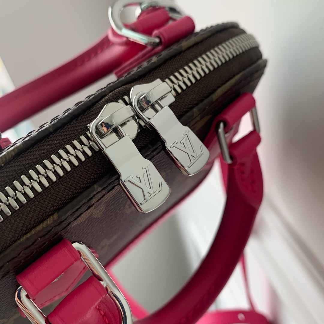 l0*is V*t0n nano alma-m82717-18*12*8cm