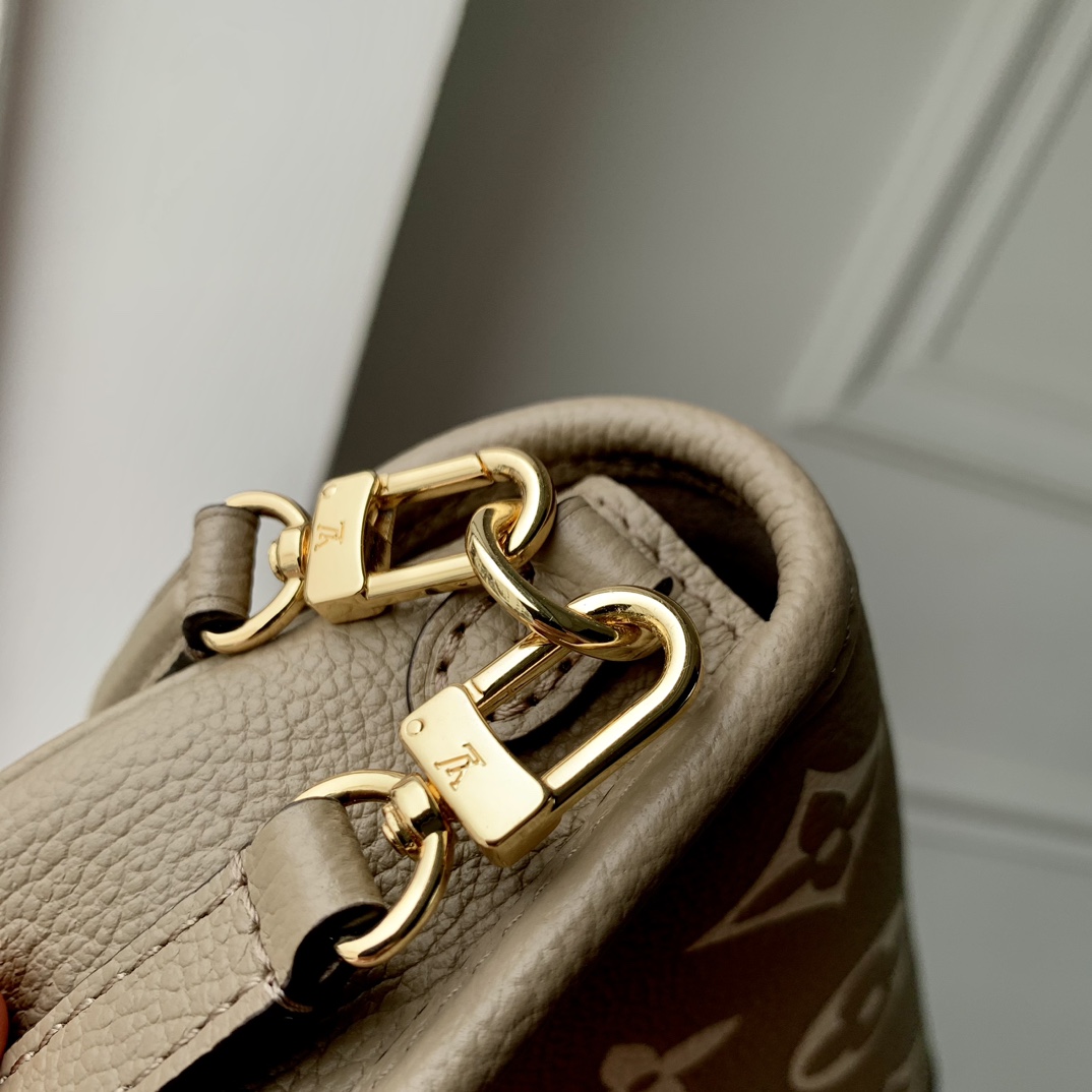 l0*is V*t0n nano diane handbags-m83566-19*10.5*6cm