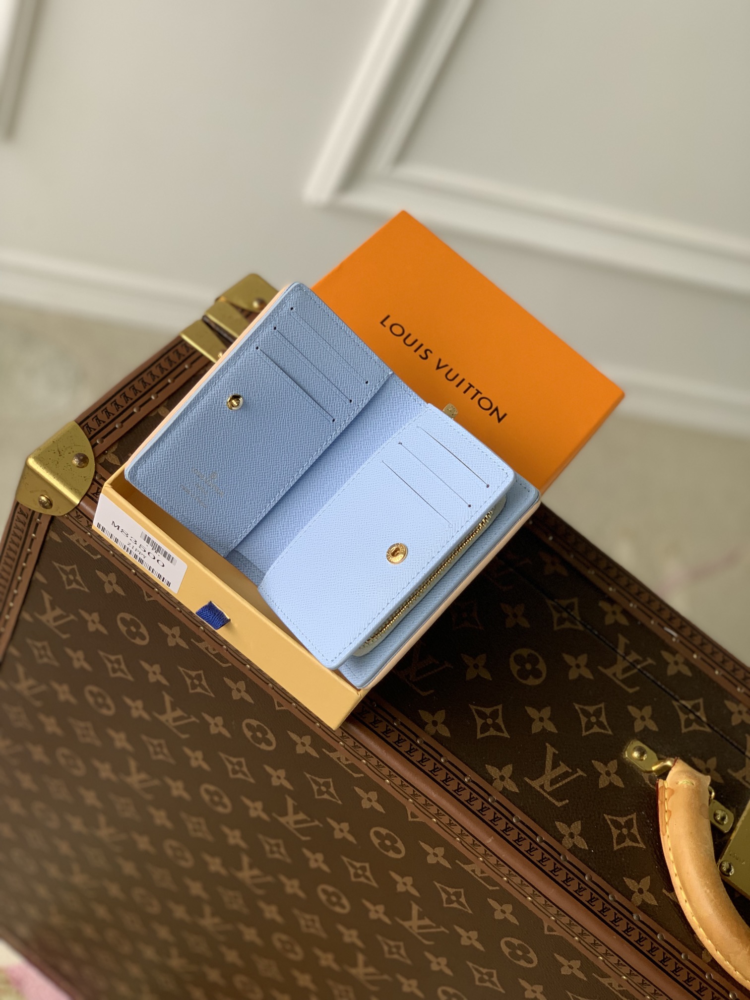 l0*is V*t0n zippy coin perth m83500