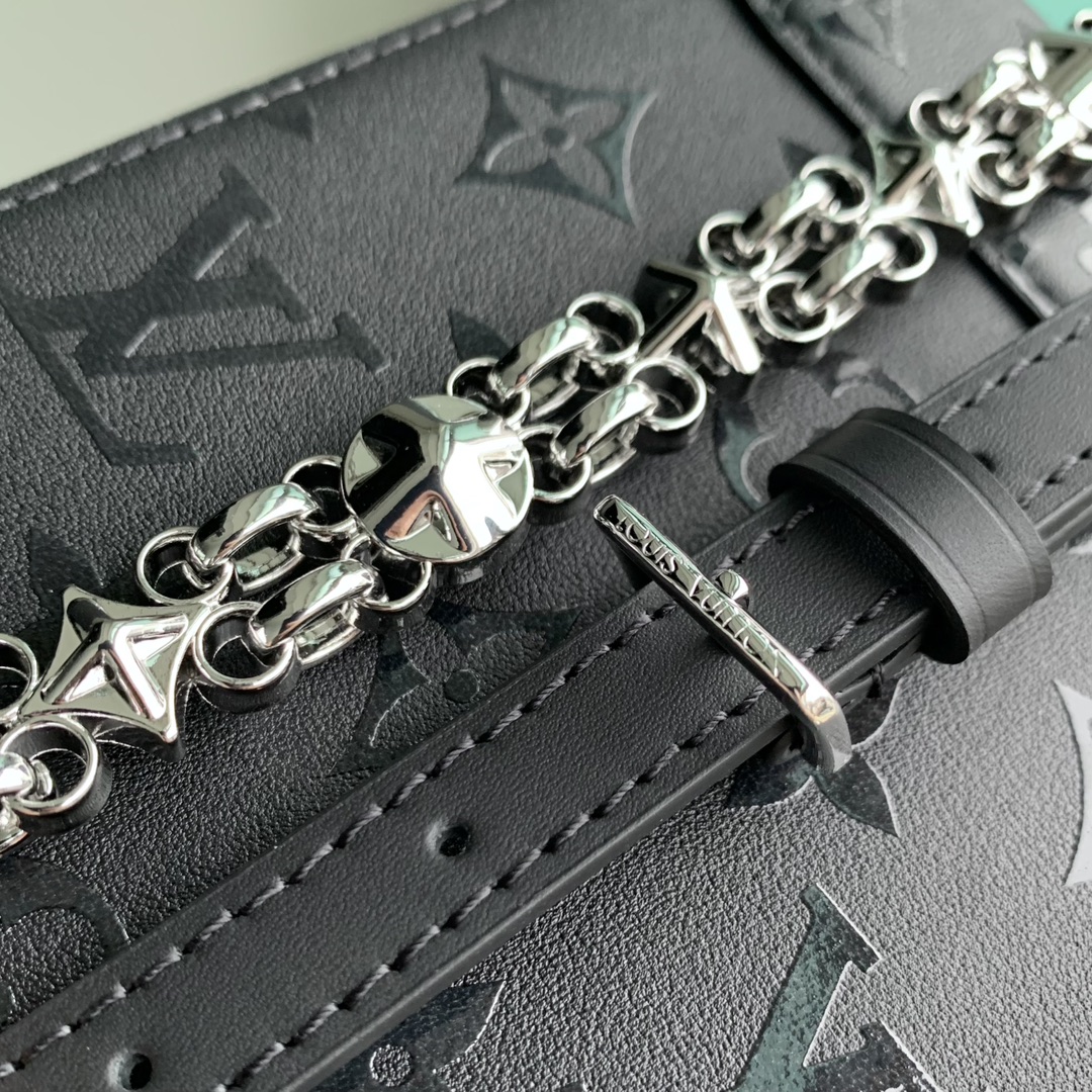 l0*is V*t0n camera box-m82465-12.5*17.6*6cm