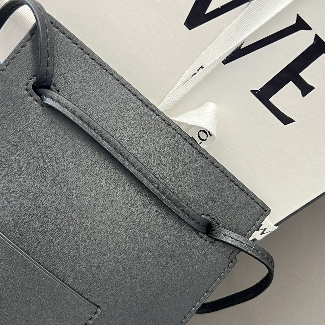 L0ew* dice pocket-21*15*5cm