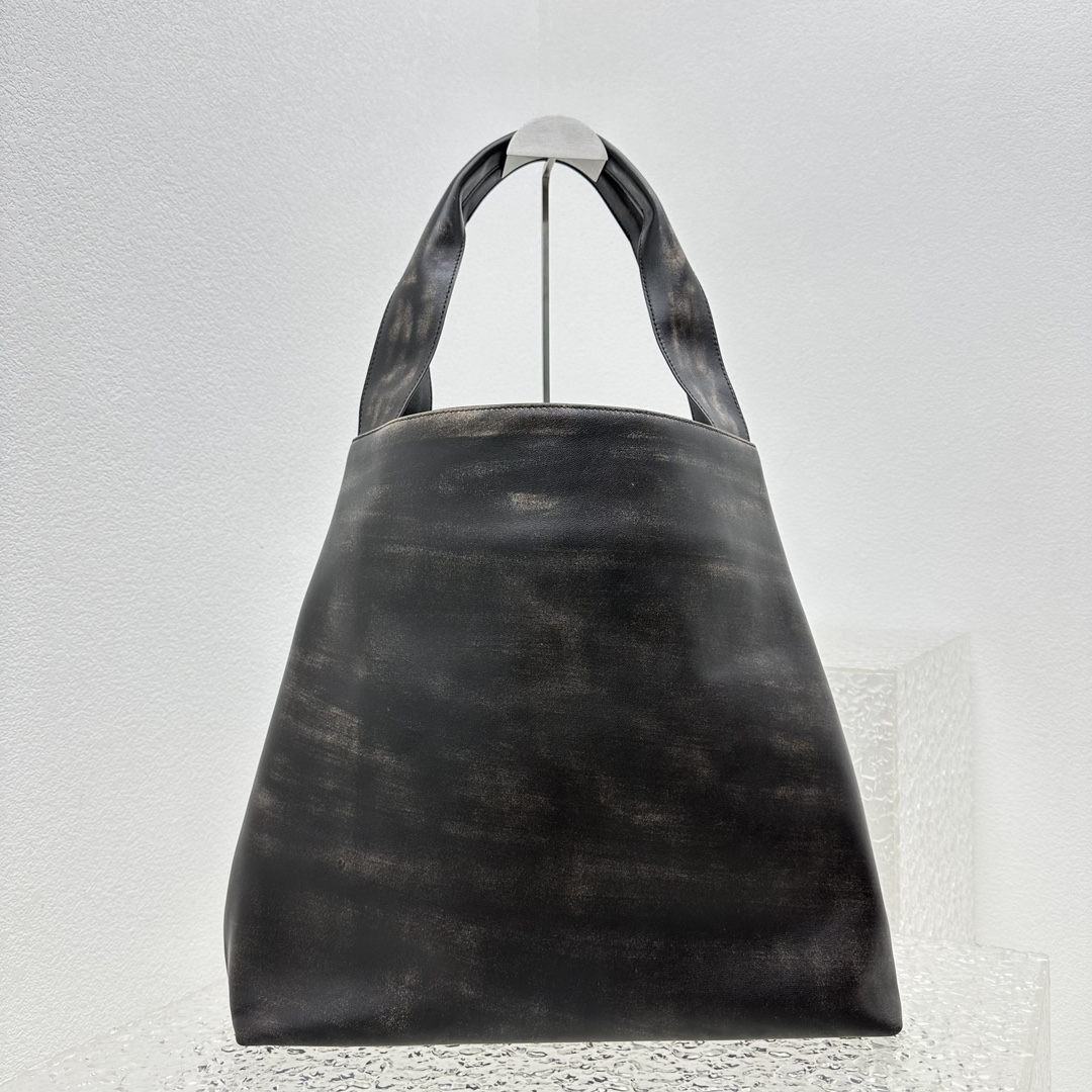 M*um*u 2024ss hobo tote-38.5*11*39cm