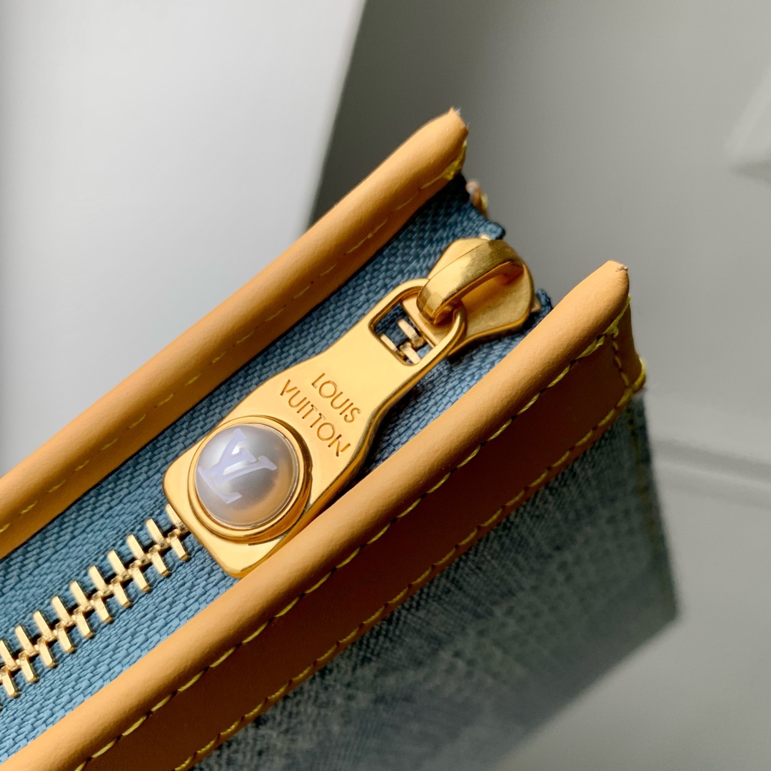 l0*is V*t0n pochette to go pouch-m82313