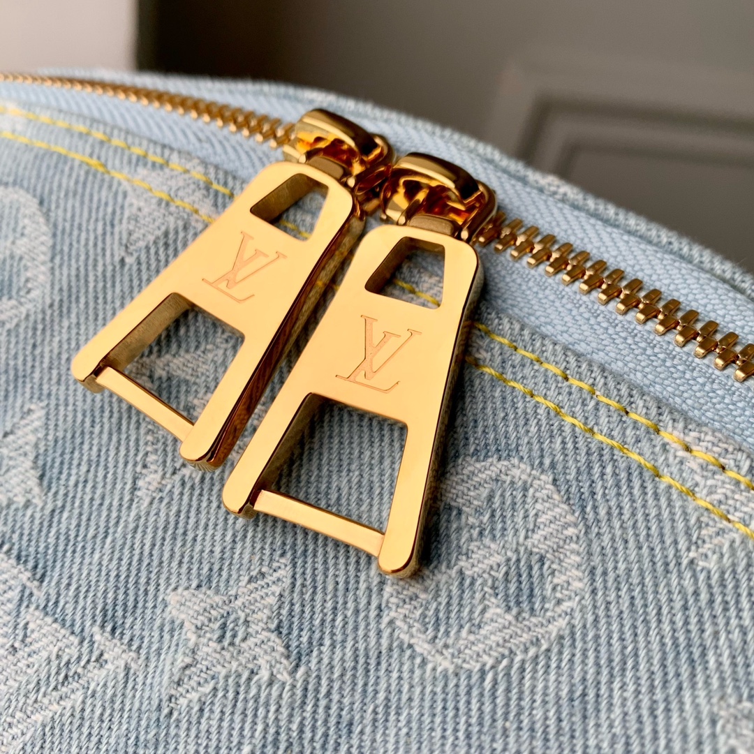 l0*is V*t0n pochette cosmétique-27 x 18 x9cm