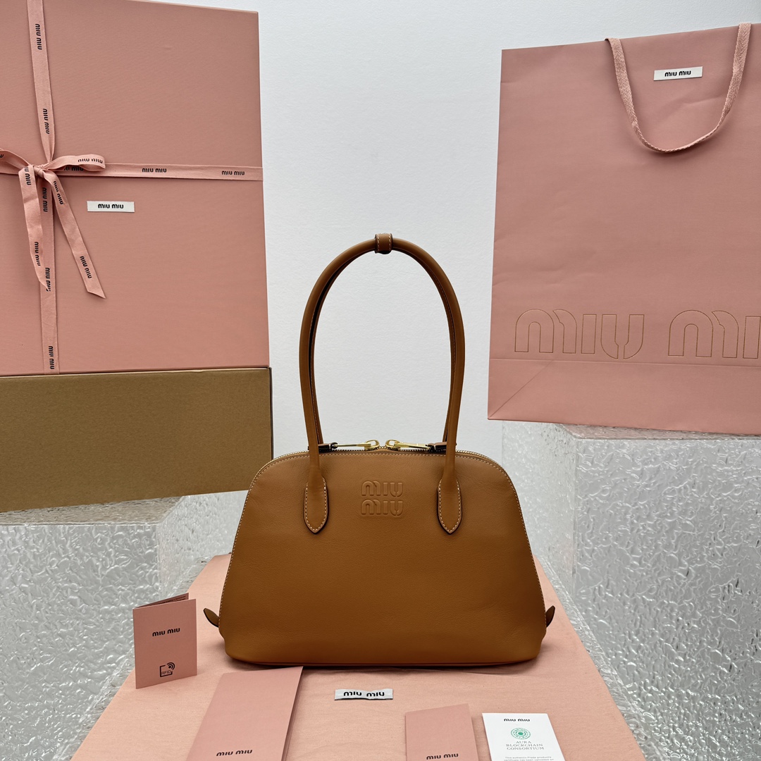 M*um*u casual style plain leather elegant style bridal logo-33*13*21cm