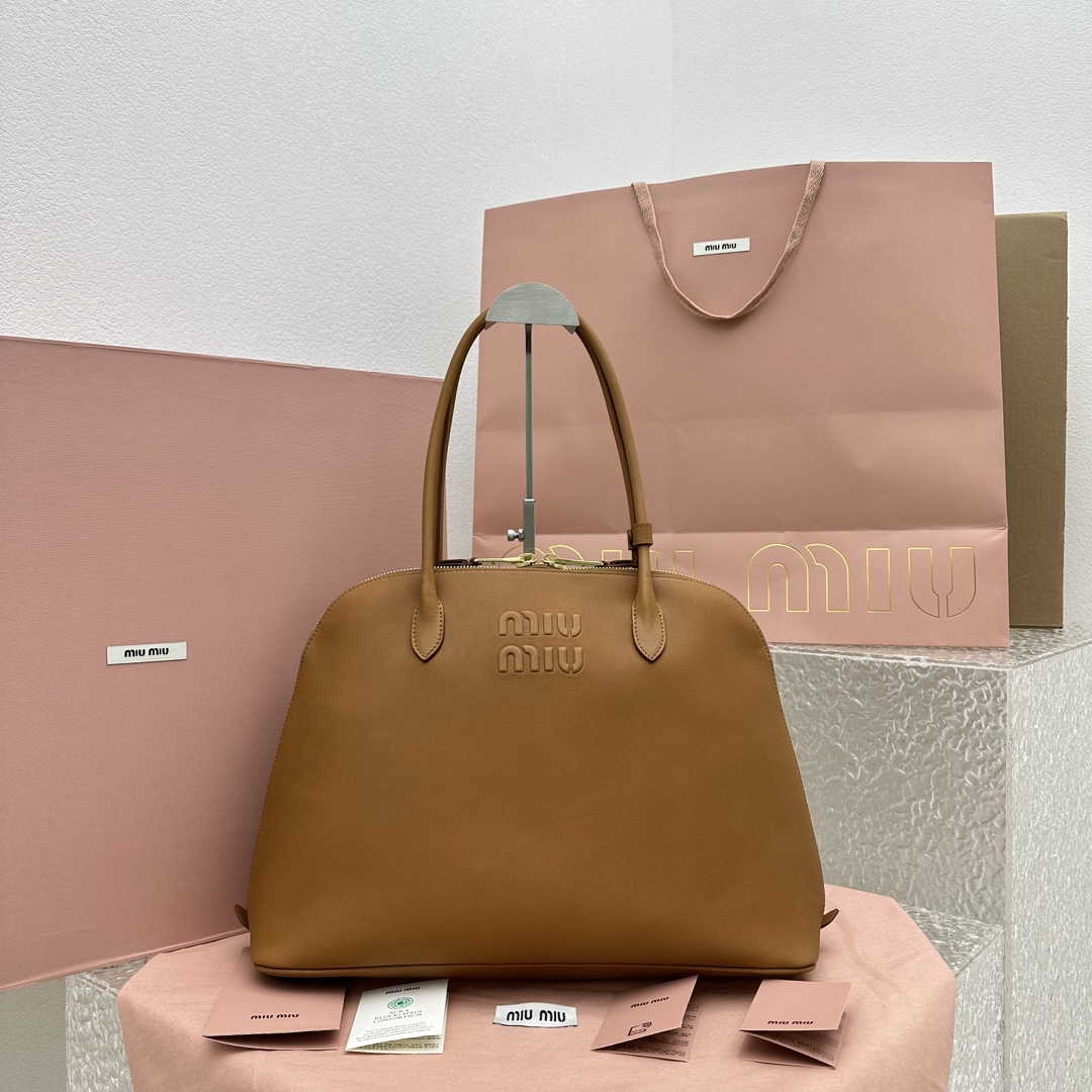 M*um*u casual style plain leather elegant style bridal logo-39*17*28cm