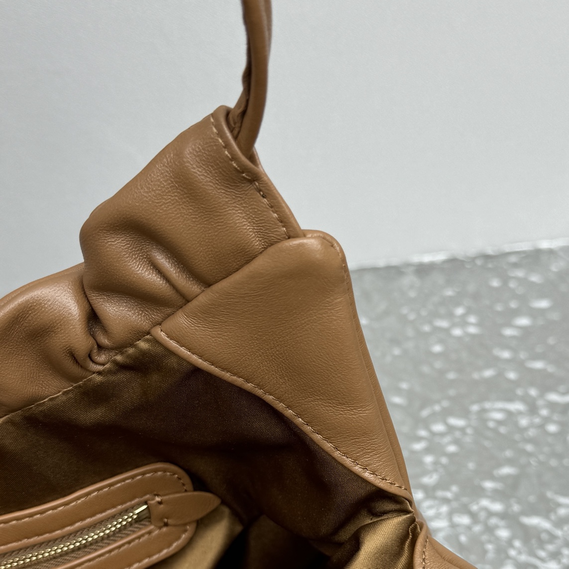 M*um*u wrinkle dumpling bag-38*19*7cm