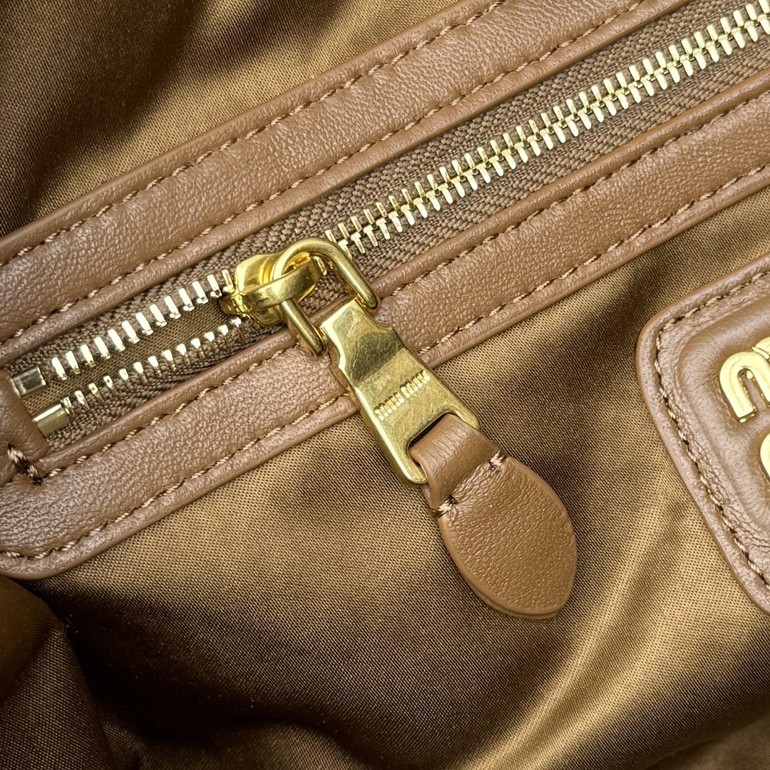 M*um*u wrinkle dumpling bag-38*19*7cm