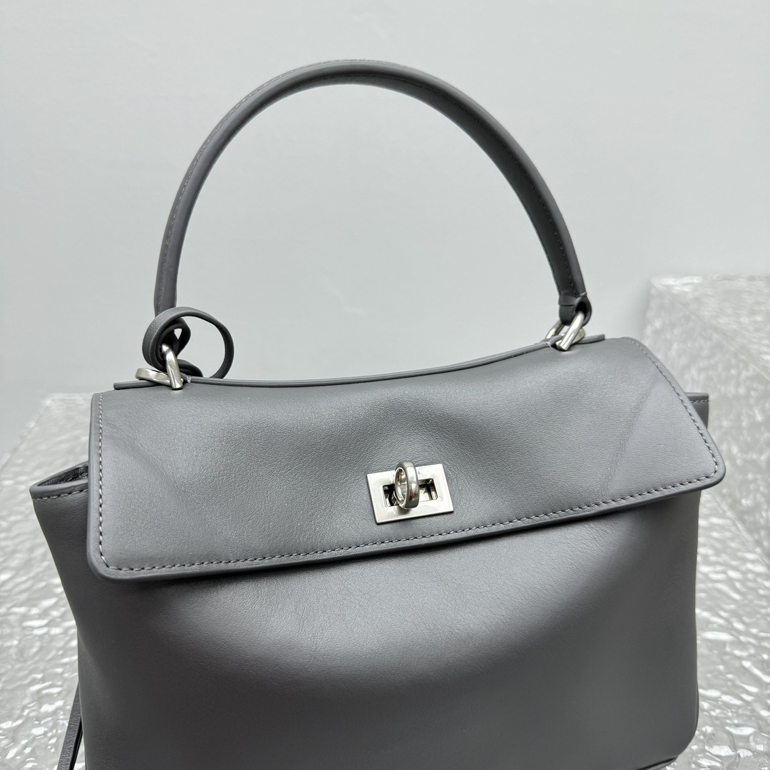 Balenciag Rodeo Handbags-23*10*8CM