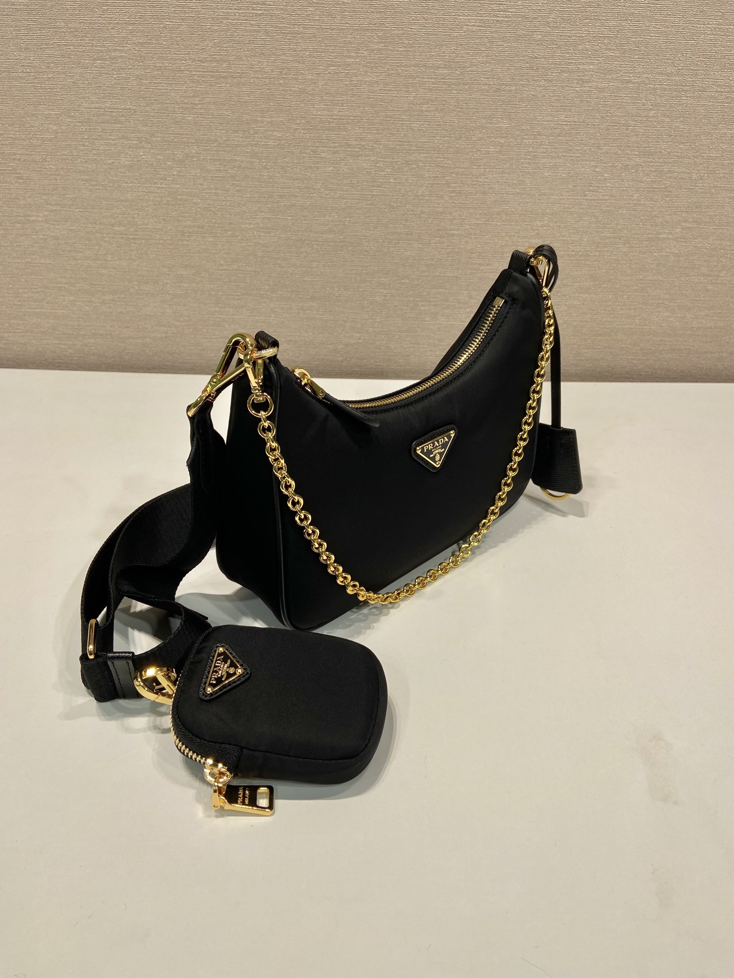 Pra*a nylon hobo bag-1bh204-22*12*6cm