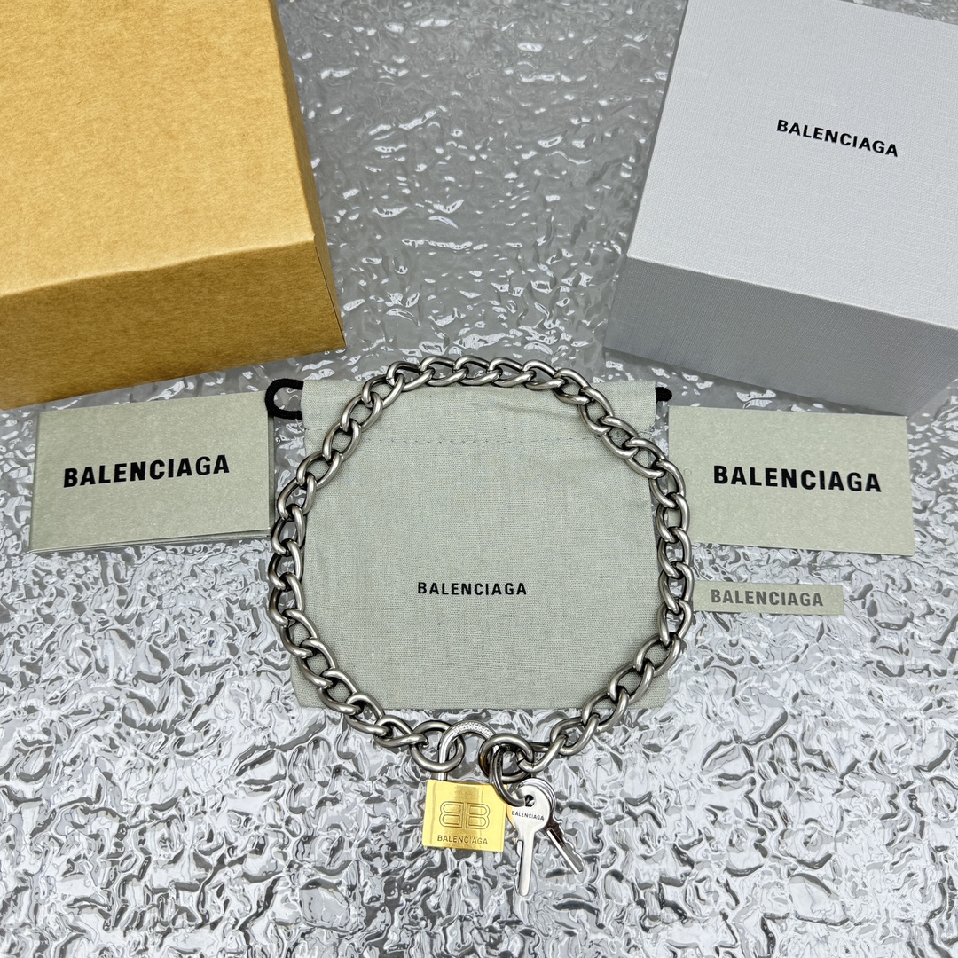 Ba*len*cia*ga necklace-46.5cm