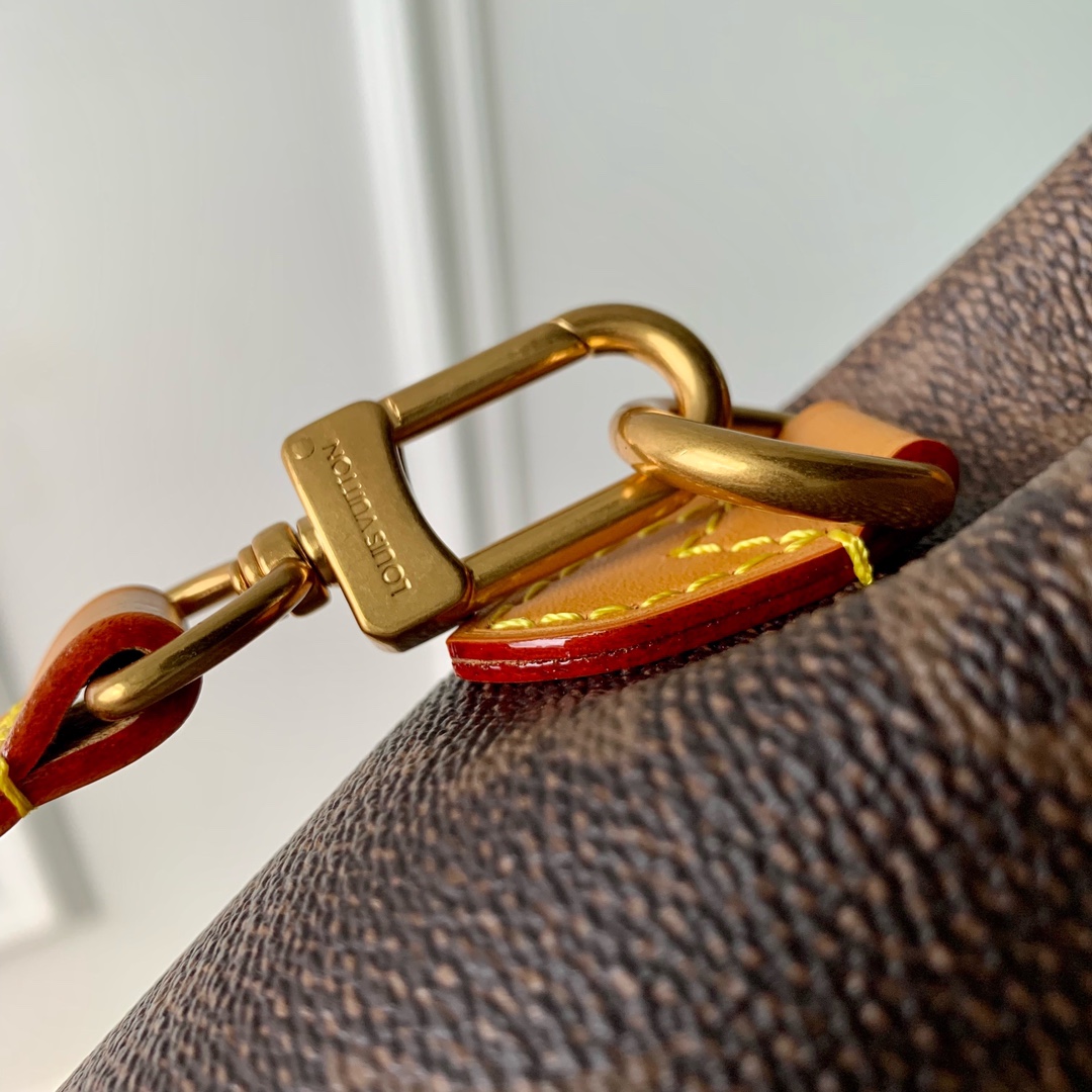 l0*is V*t0n nano steamer bag-15 x 18 x 7cm