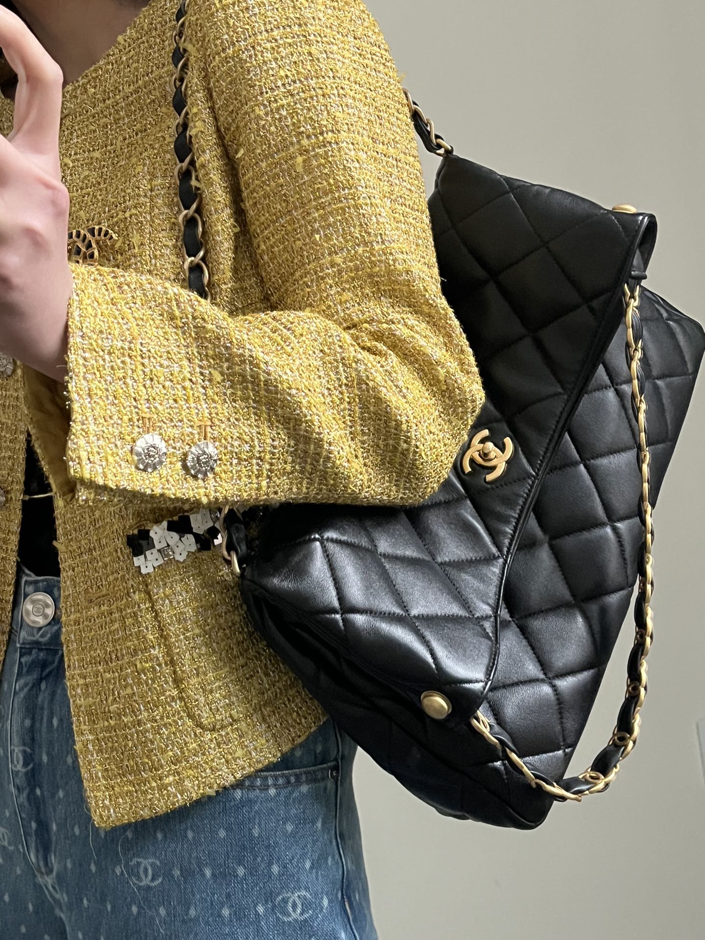 Ch@nel 24P Maxi Hobo-30×17.5×6&37×26.5×9CM