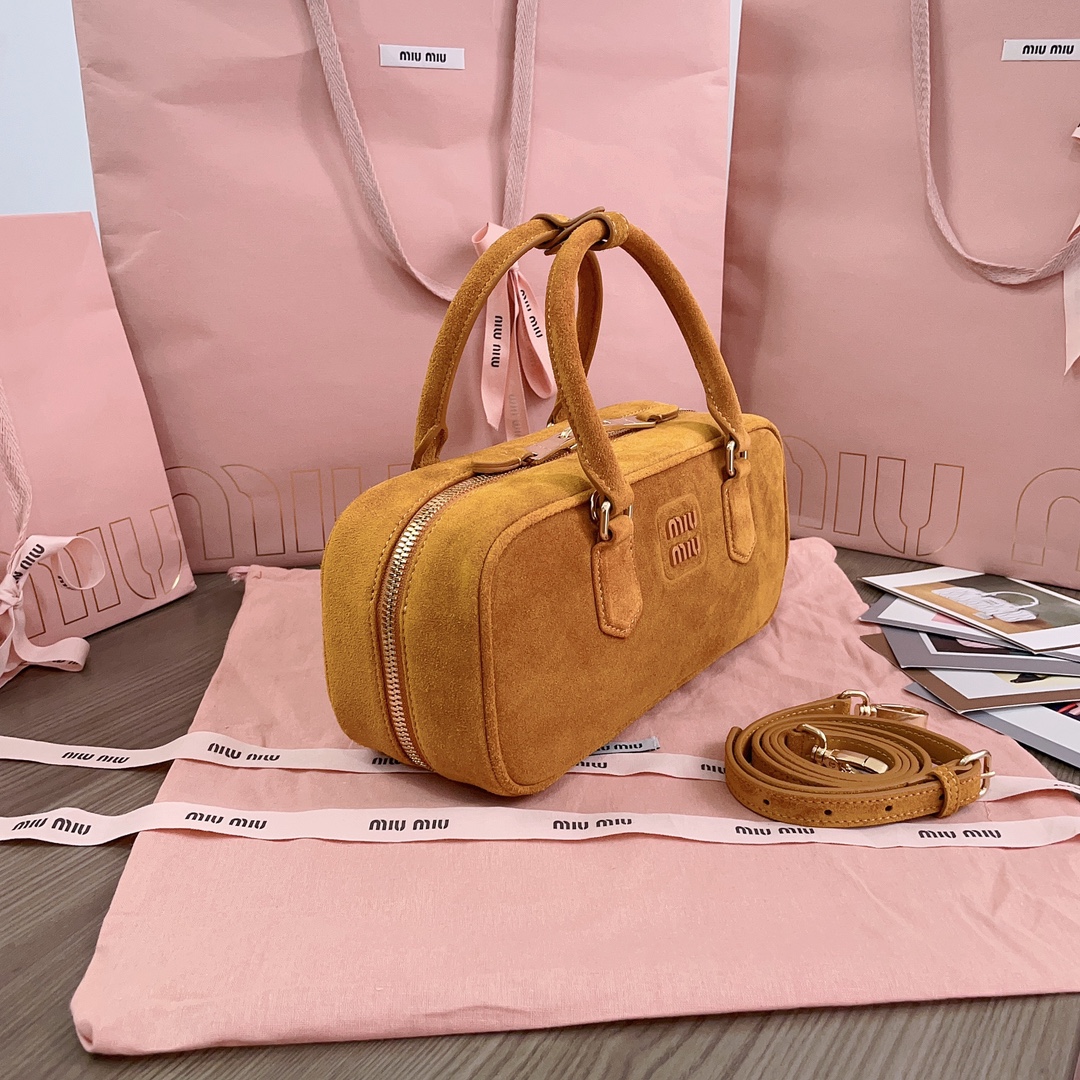 M*um*u top handbags-27x12x9cm