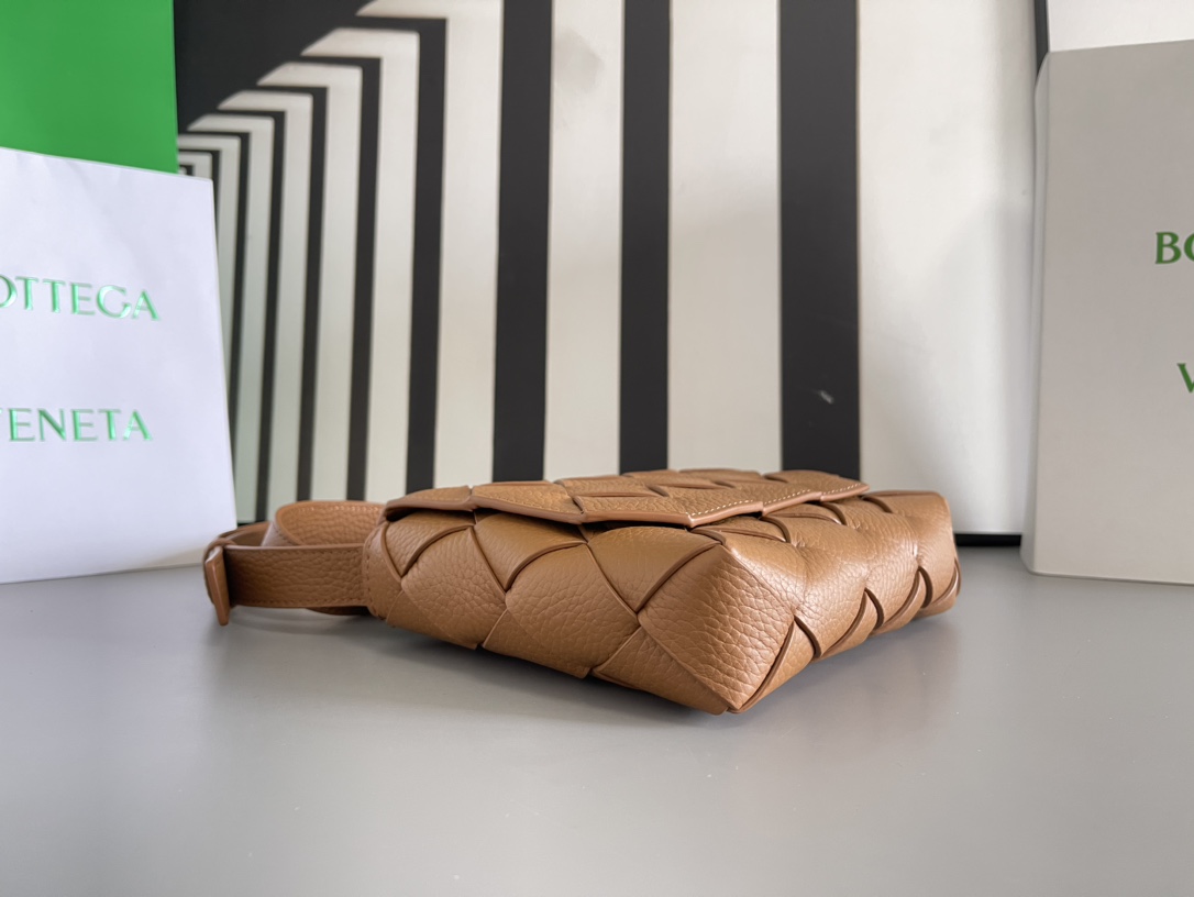 bo*te*ga Ve*ne*ta diago crossbody bag-22.5x16.5x5.5cm