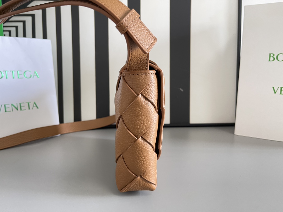 bo*te*ga Ve*ne*ta diago crossbody bag-22.5x16.5x5.5cm