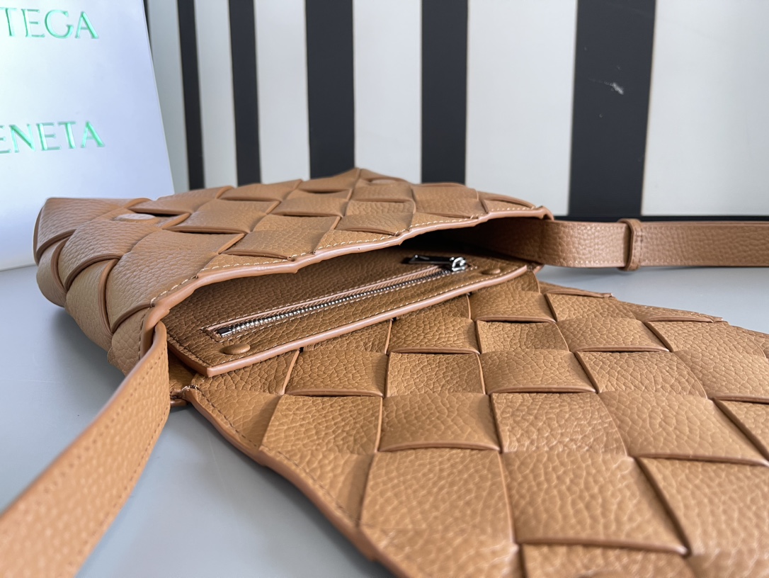 bo*te*ga Ve*ne*ta diago crossbody bag-22.5x16.5x5.5cm