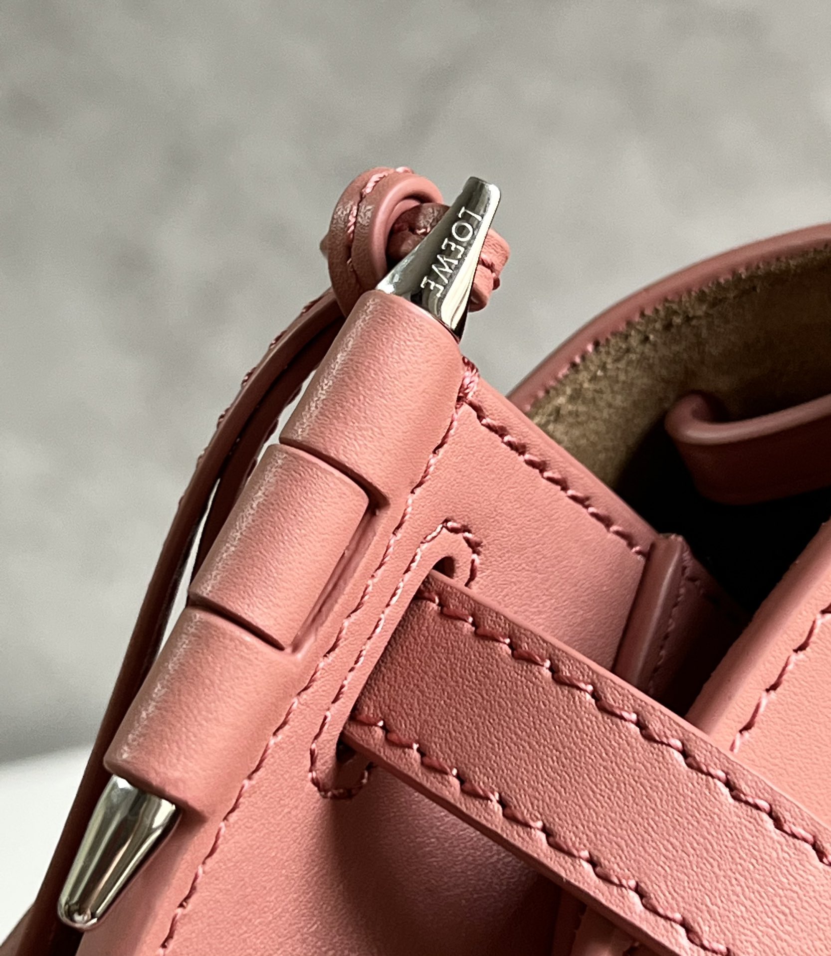 L0ew* mini puzzle gatedual bag-21*12.5*9cm