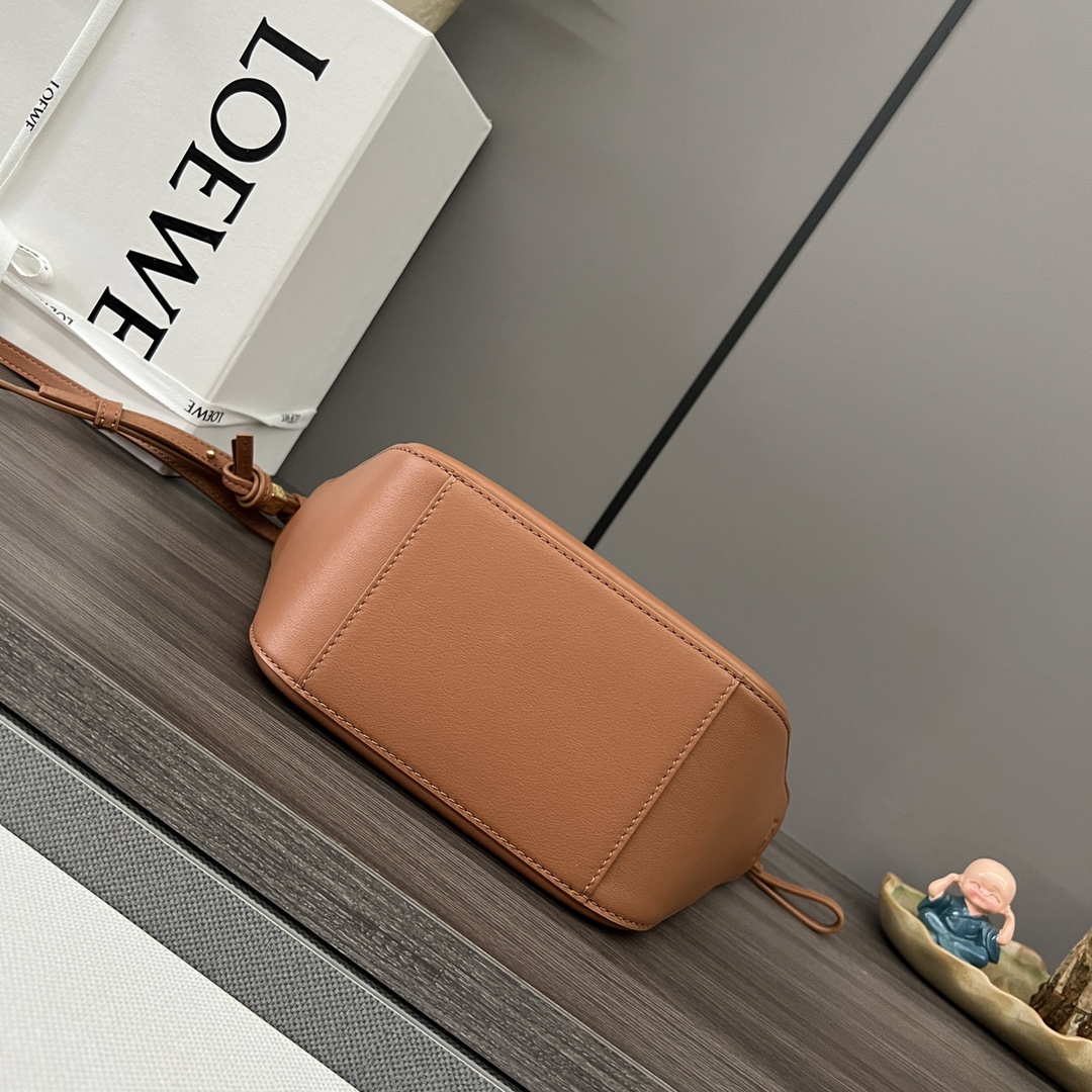 L0ew* hammock hobo bag-28*17*9.5cm