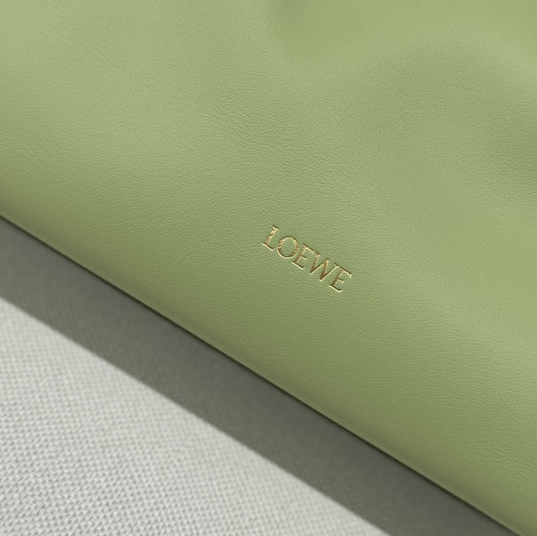 L0ew* flamenco-22.5*18*9cm