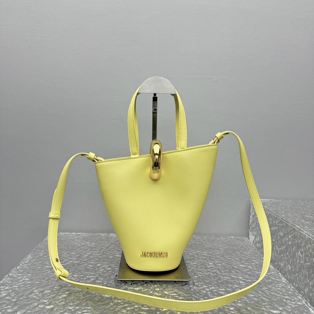 Ja*qvemvs le petit bambo bag-10*10*20cm