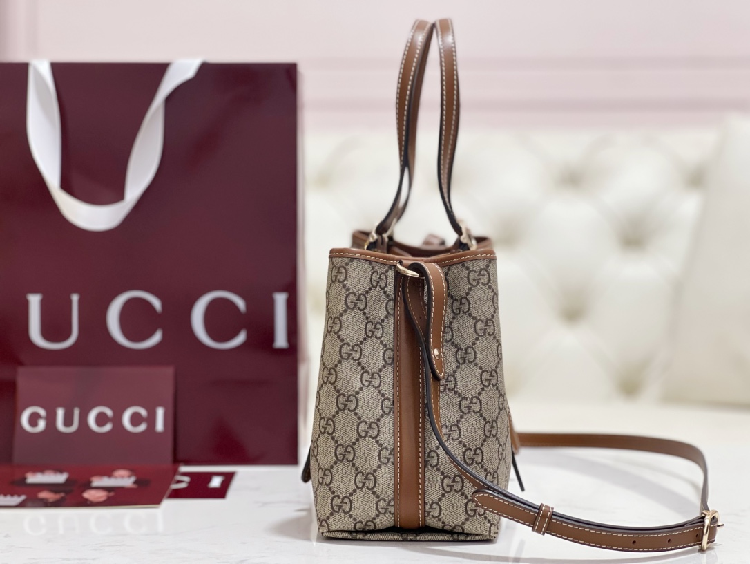 G*u*i emblem tote bag-30*18*11cm