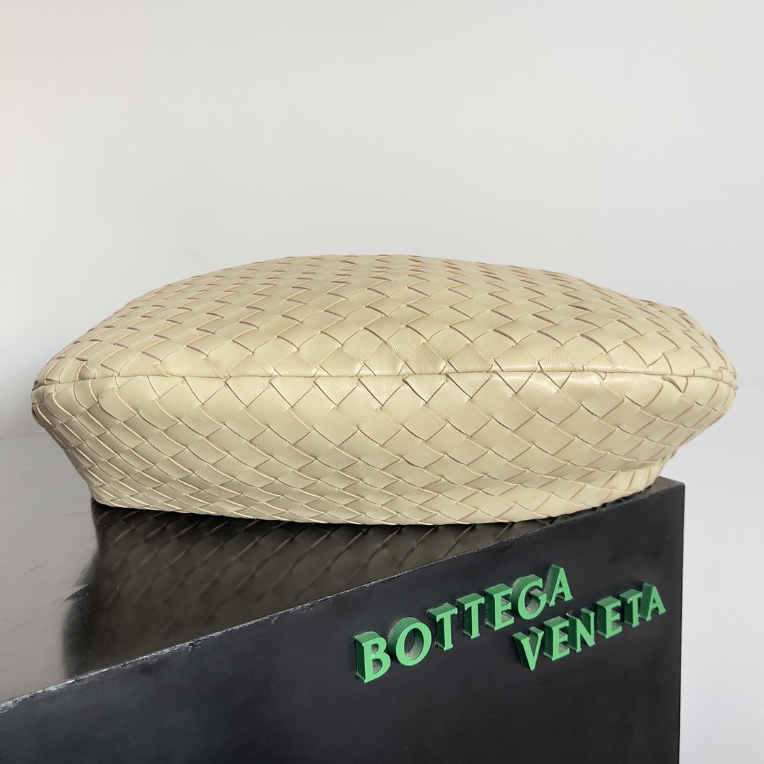 B0tt*ga Ven*ta Jodie Hobo-48×40×16CM