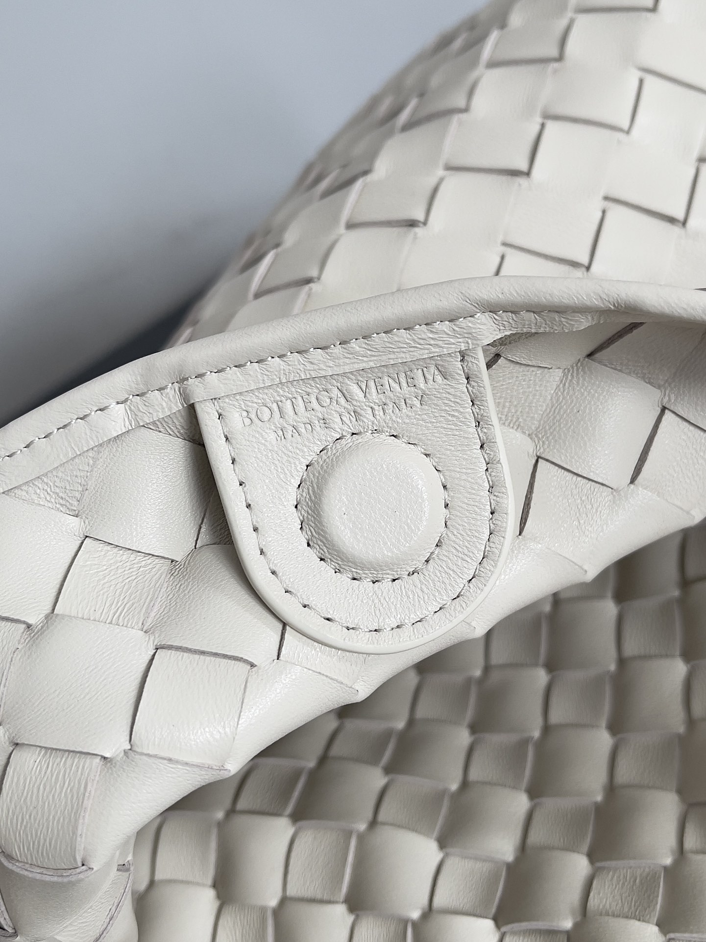 b0tt*ga Ven*ta sardine bag-36*3*24cm