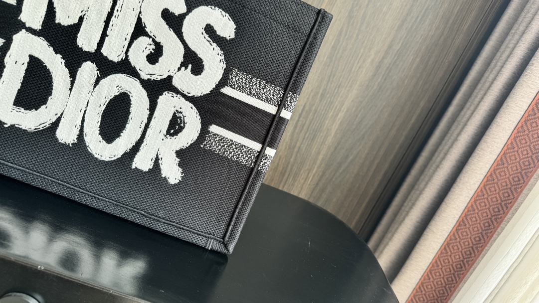 Diro Book Tote-36×16×27CM