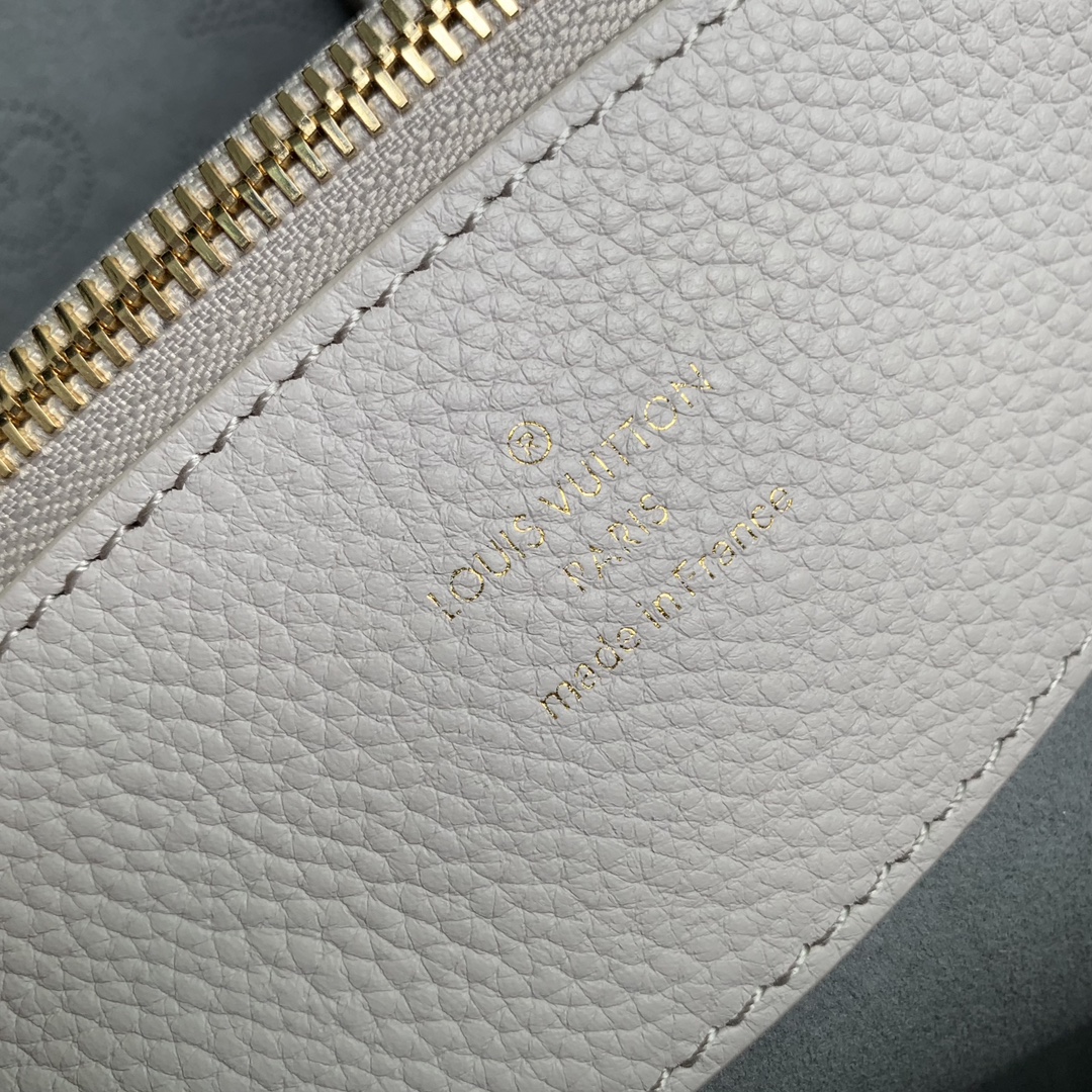 L0vis Vvtt0n Bella Tote Bag-32*23*13CM